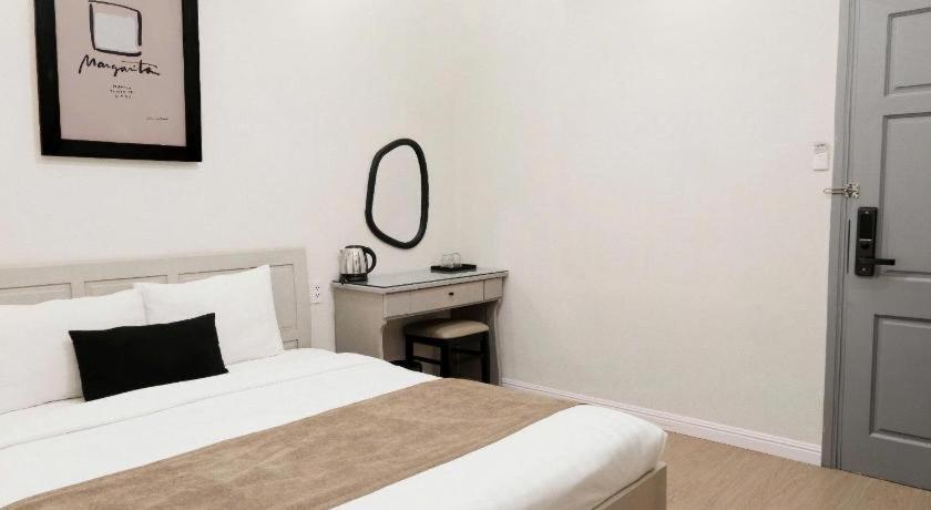 Golden Pearl Hotel Да Лат Екстериор снимка